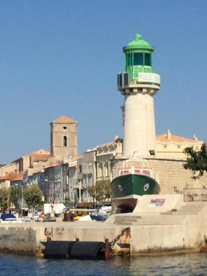 Rez-de-villa Soleil Levant La Ciotat Esterno foto